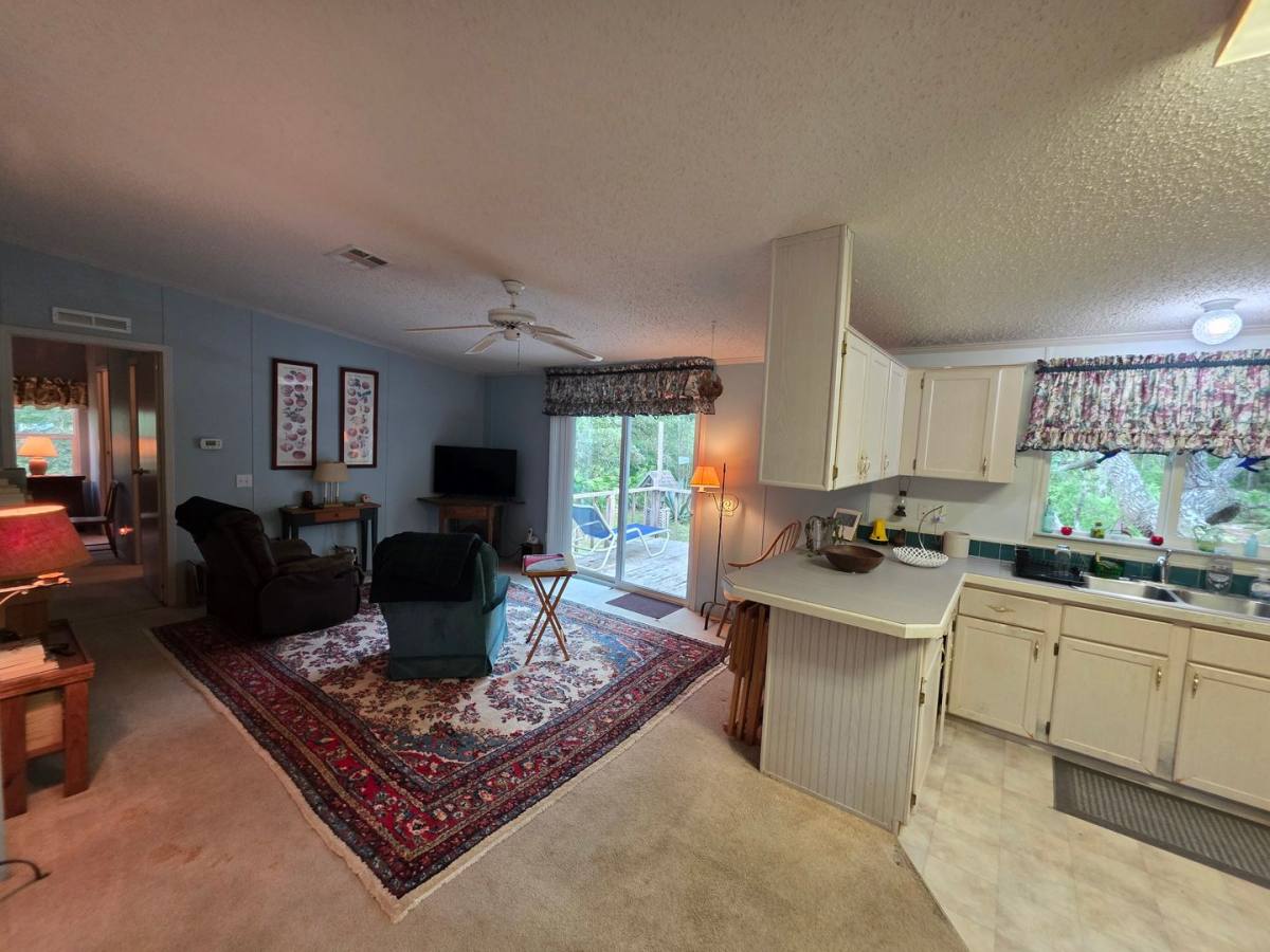 House for rent at 858 E Winnetka St, Hernando, FL 34442