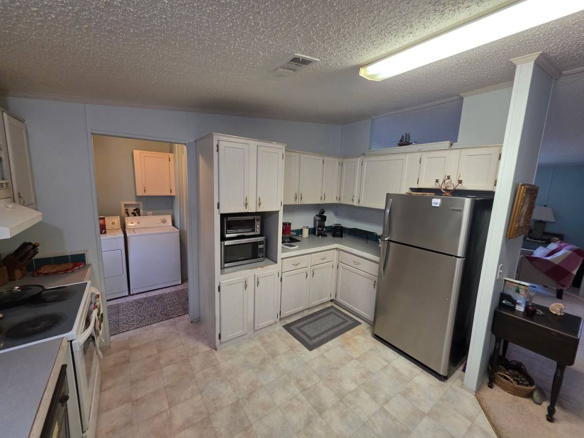 House for rent at 858 E Winnetka St, Hernando, FL 34442