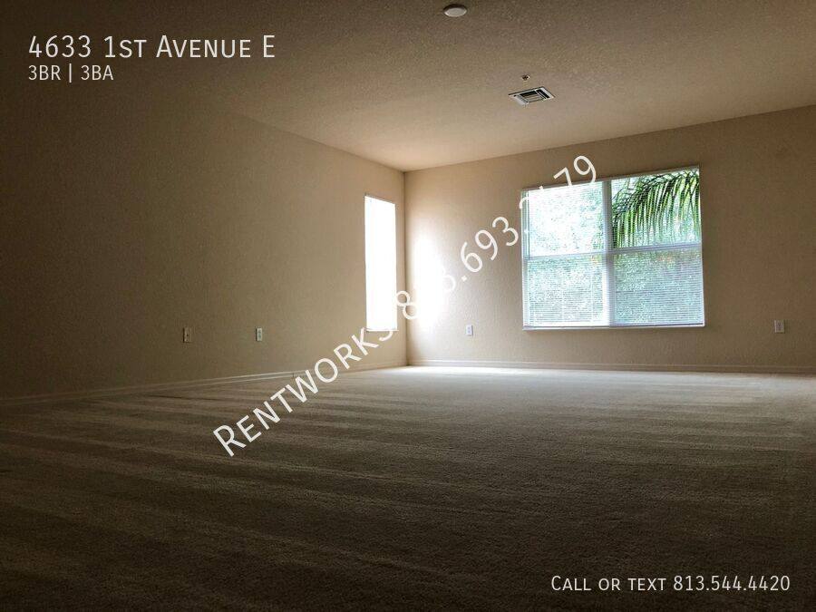 House for rent at 4633 1st Ave E, Palmetto, FL 34221