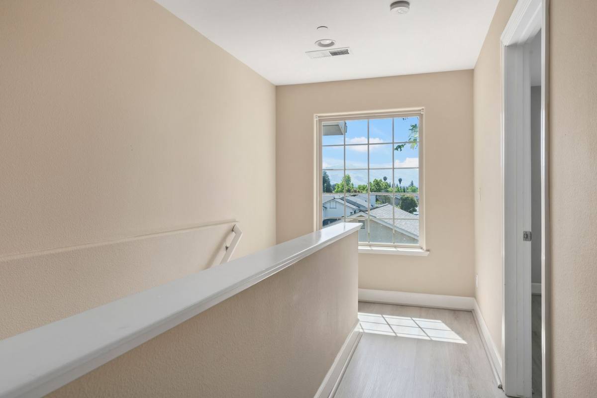 Townhouse for rent at 562 Lambert Terrace, Fremont, CA 94536