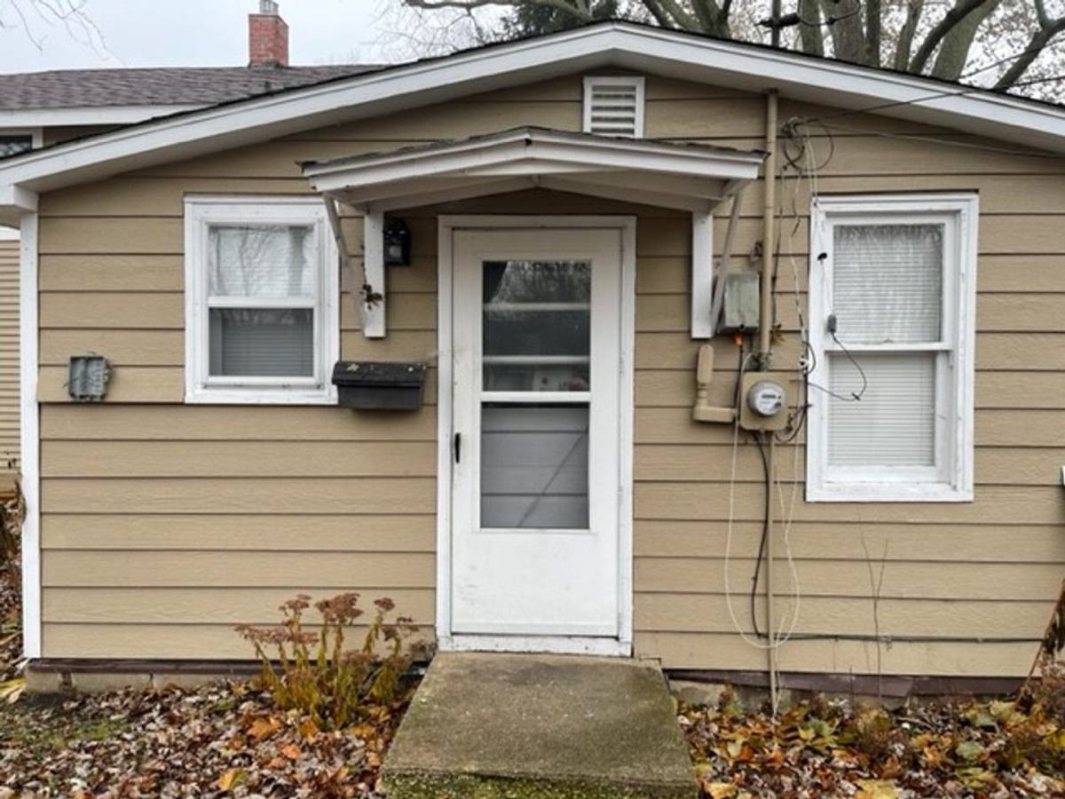 Apartment for rent at 411 E Campbell, Rantoul, IL 61866