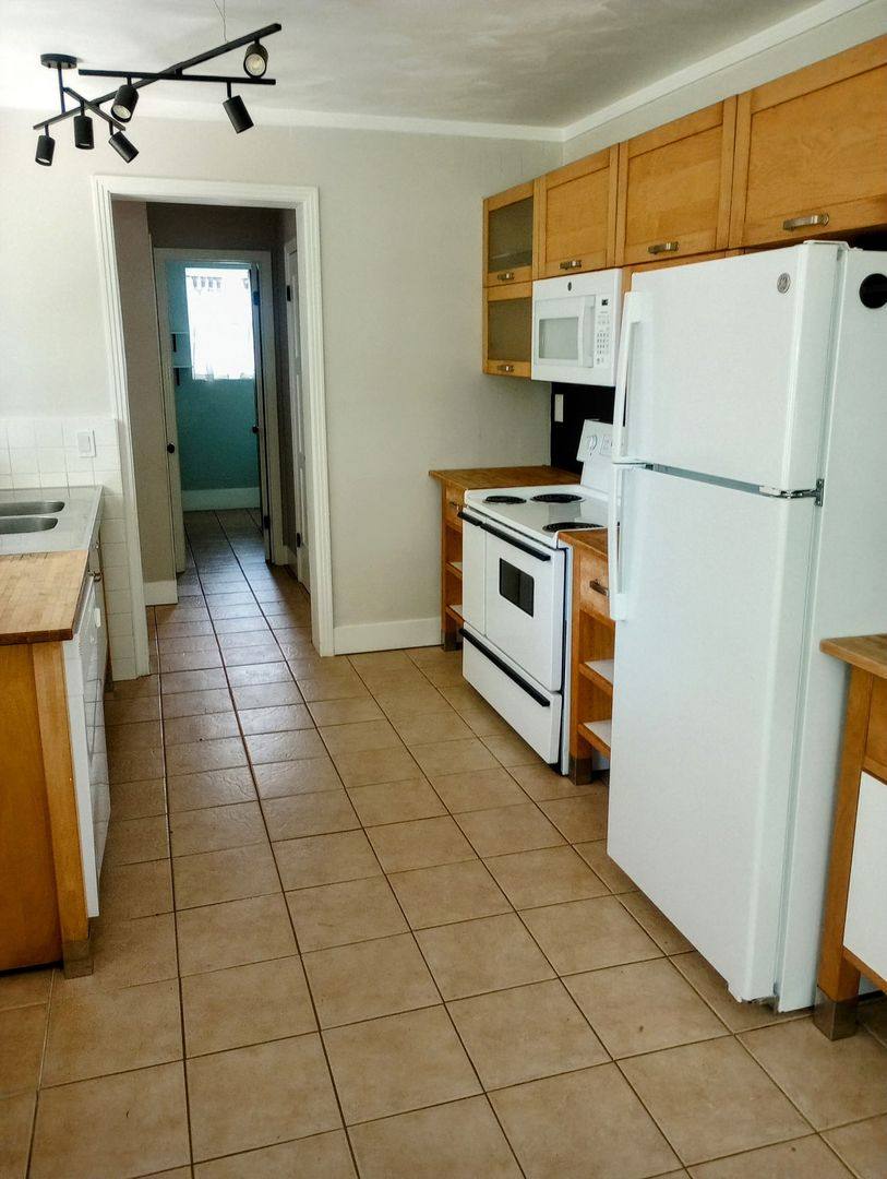 House for rent at 450 McIntosh Rd, Ormond Beach, FL 32174