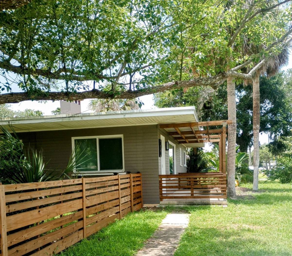 House for rent at 450 McIntosh Rd, Ormond Beach, FL 32174