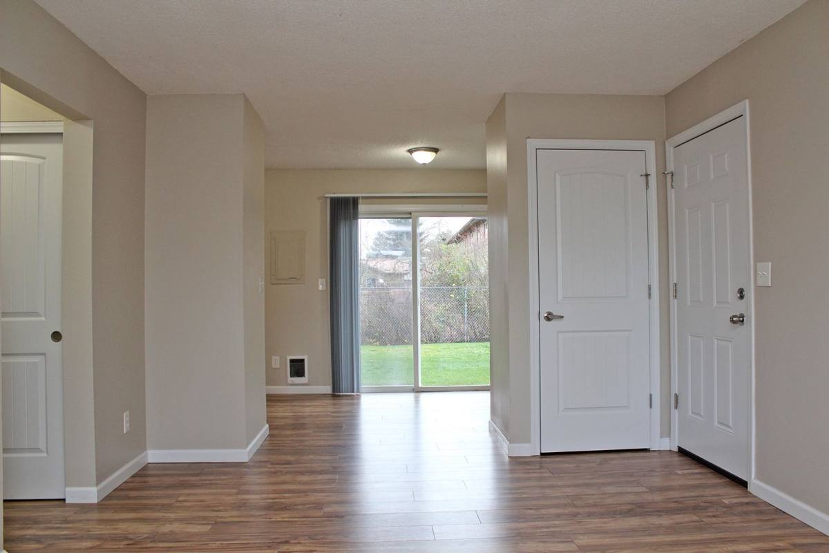 Apartment for rent at 4605 - 4609 NE Killingsworth St, Portland, OR 97218