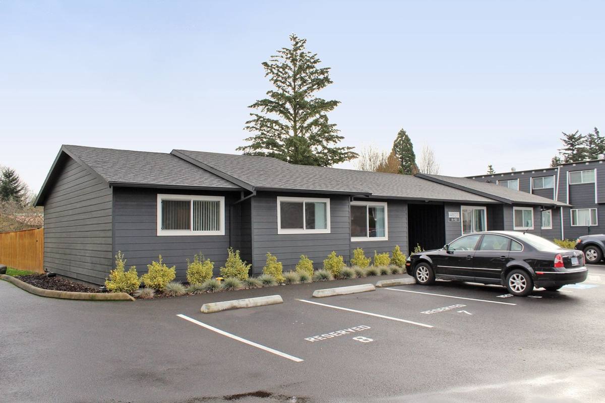 Apartment for rent at 4605 - 4609 NE Killingsworth St, Portland, OR 97218