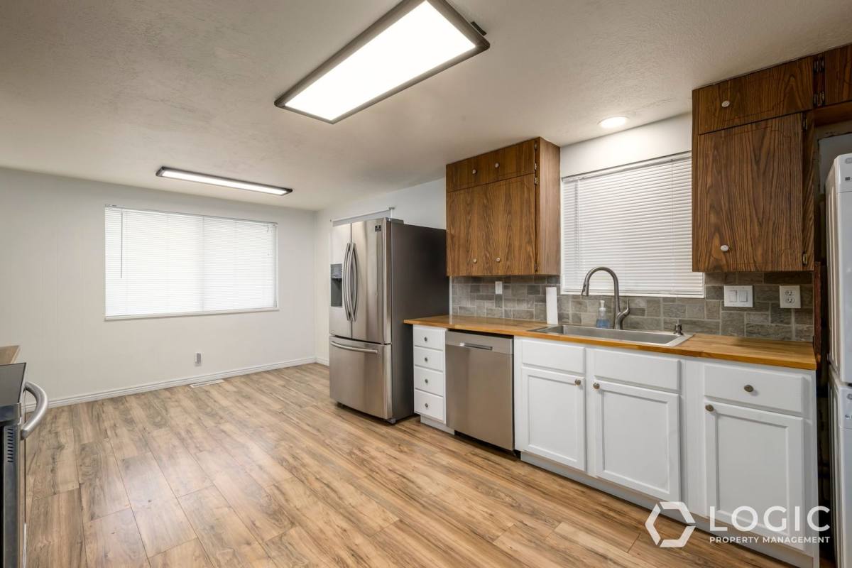 Apartment for rent at 759 N Riverside Dr #UPSTAIRS, Salt Lake City, UT 84116