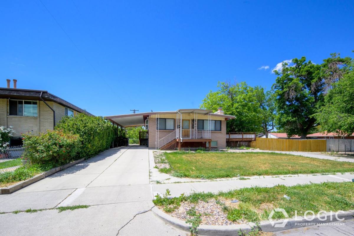 Apartment for rent at 759 N Riverside Dr #UPSTAIRS, Salt Lake City, UT 84116
