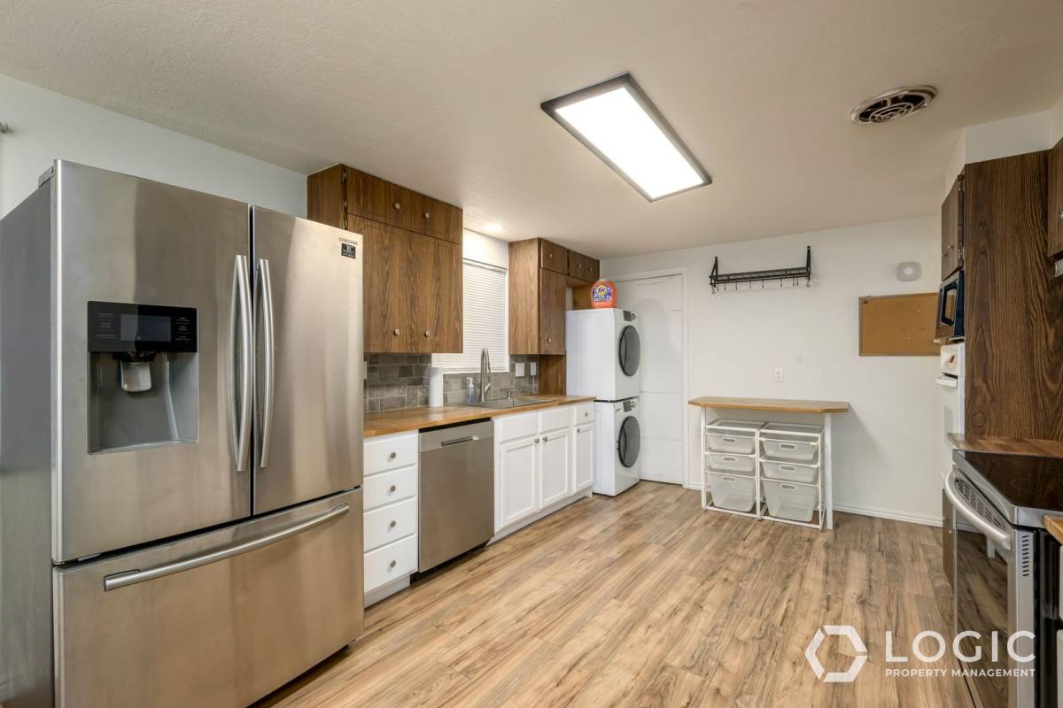 Apartment for rent at 759 N Riverside Dr #UPSTAIRS, Salt Lake City, UT 84116
