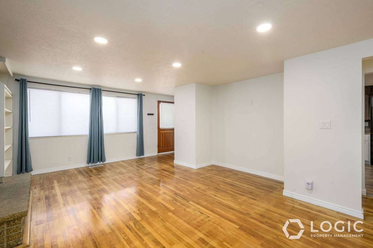Apartment for rent at 759 N Riverside Dr #UPSTAIRS, Salt Lake City, UT 84116