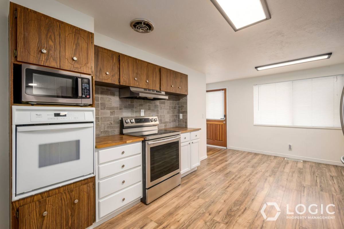 Apartment for rent at 759 N Riverside Dr #UPSTAIRS, Salt Lake City, UT 84116