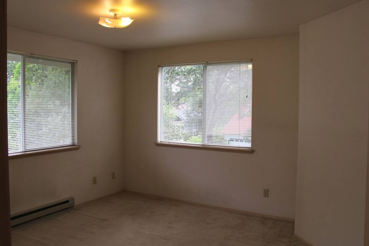 Apartment for rent at 950 Ireland, Oak Harbor, WA 98277