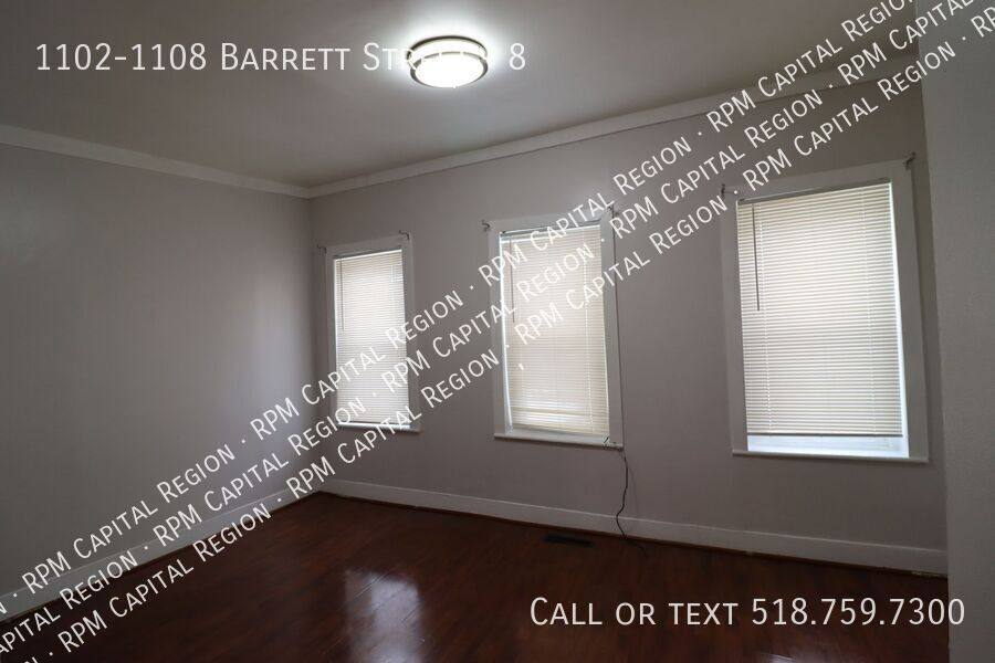 Apartment for rent at 1102-1108 Barrett St #8, Schenectady, NY 12305