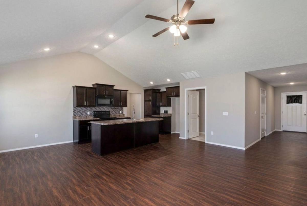 House for rent at 1450 S Olde Savannah Ave, Republic, MO 65738
