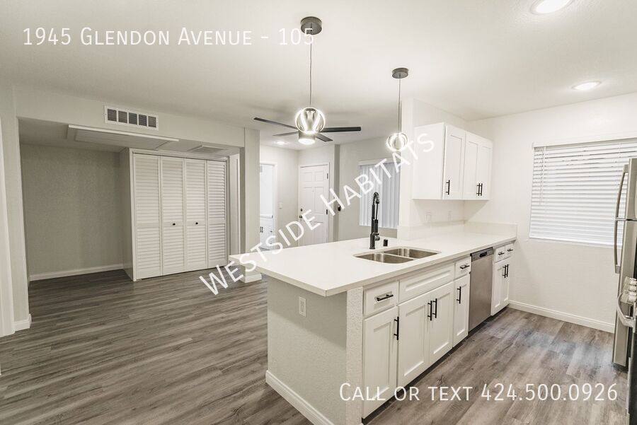 Apartment for rent at 1945 Glendon Ave #105, Los Angeles, CA 90025