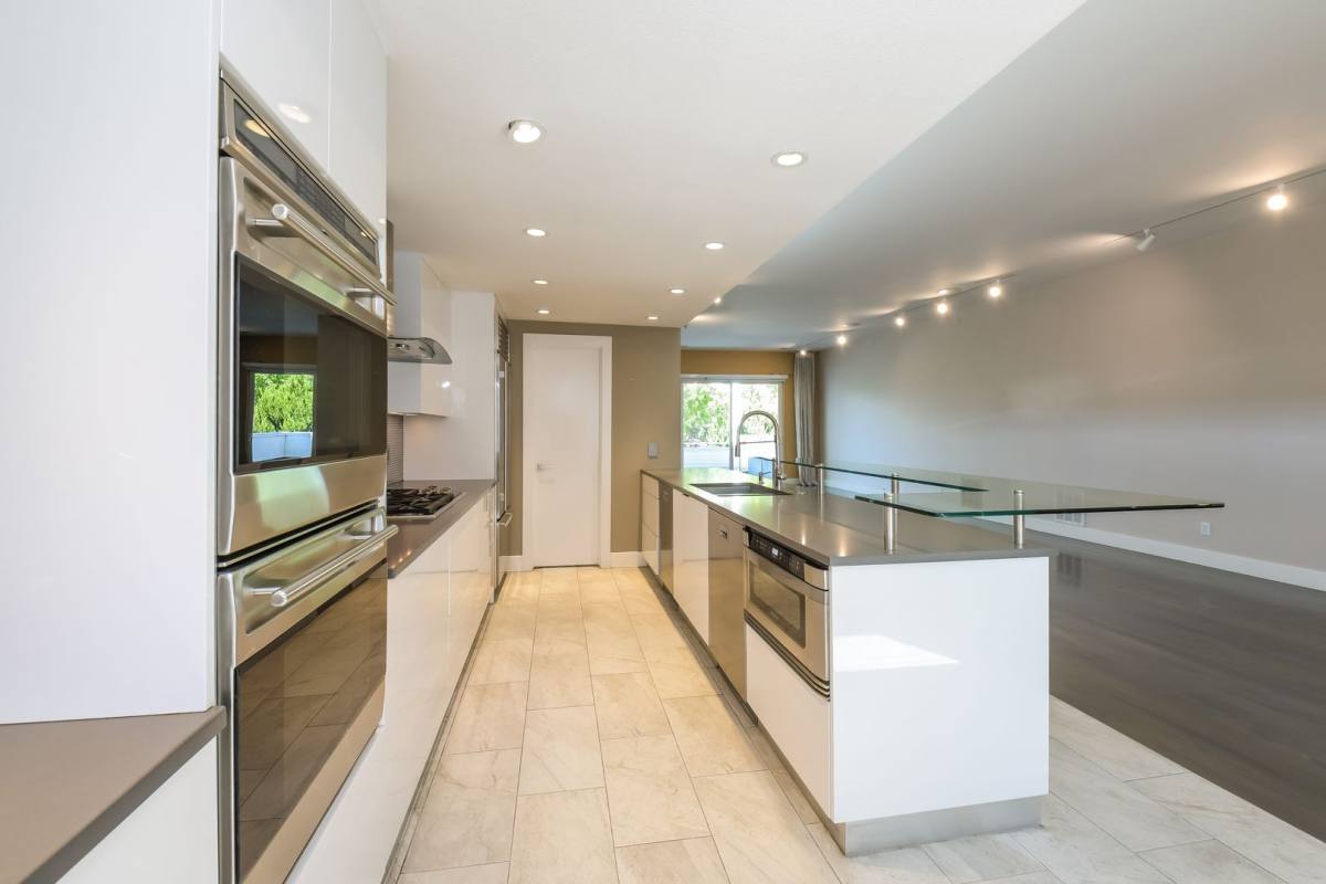 Townhouse for rent at 3140 Zuni St, Denver, CO 80211