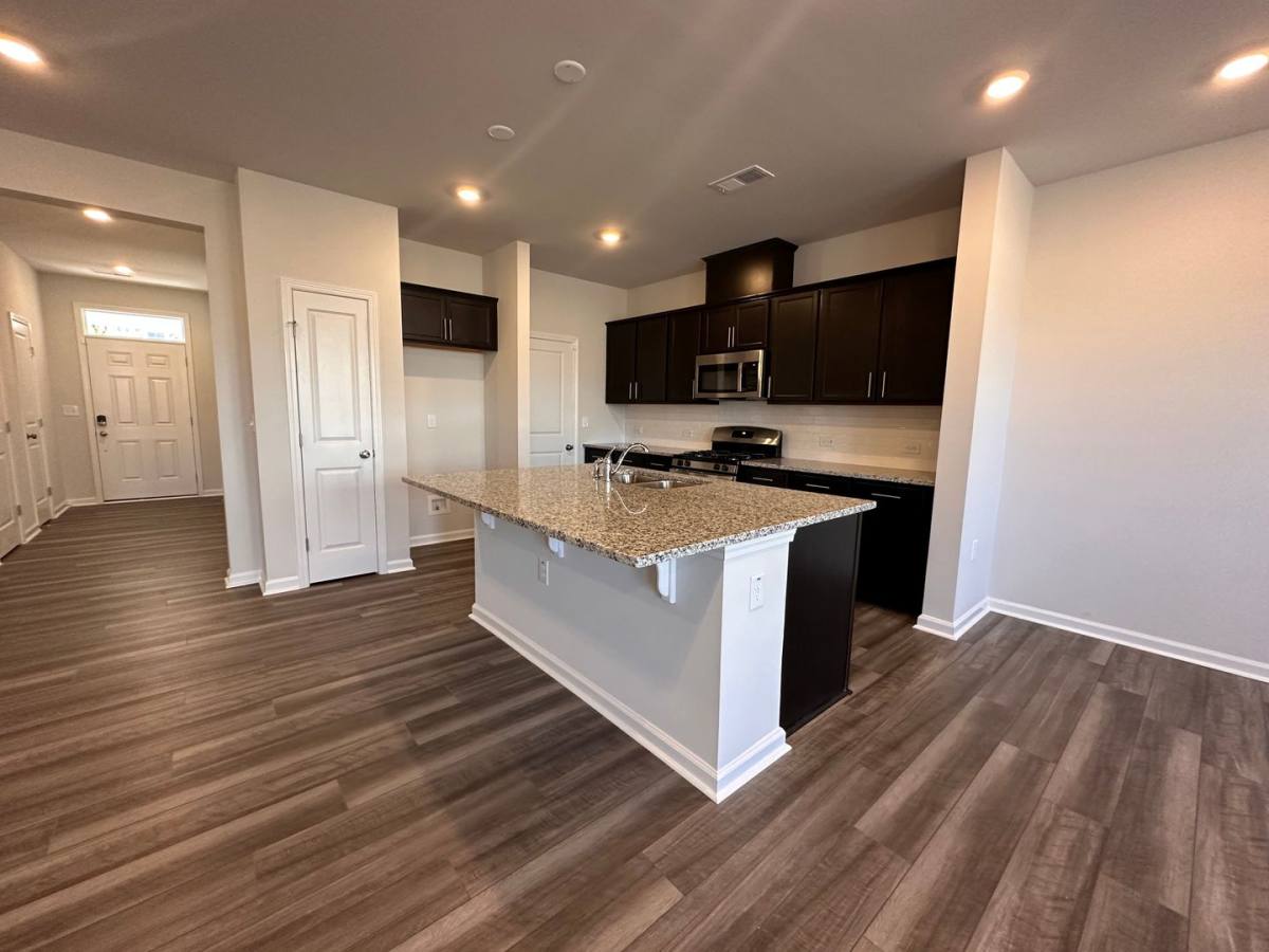 Townhouse for rent at 5927 Woodlawn Dr, Durham, NC 27703