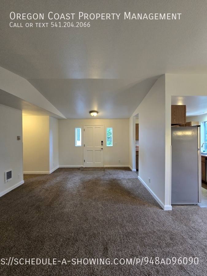 House for rent at 765 SE Bird Ave, Waldport, OR 97394