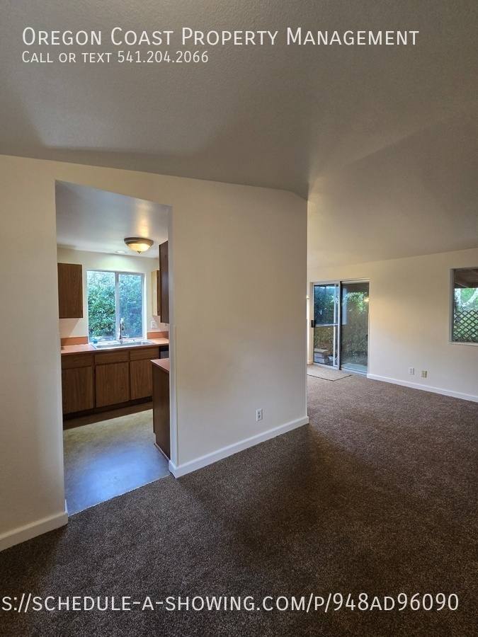 House for rent at 765 SE Bird Ave, Waldport, OR 97394