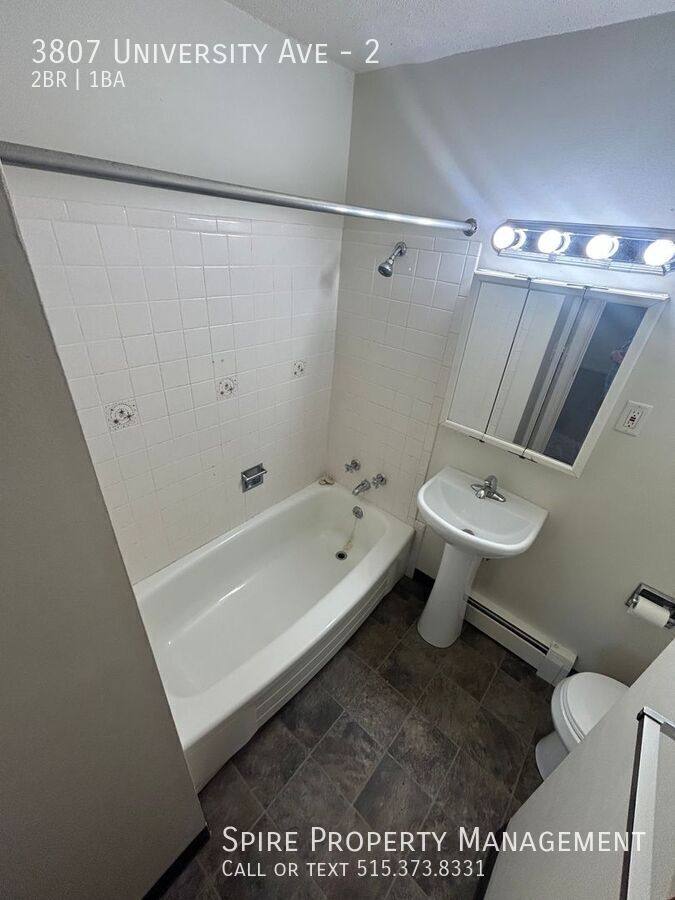 Apartment for rent at 3807 University Ave #2, Des Moines, IA 50311