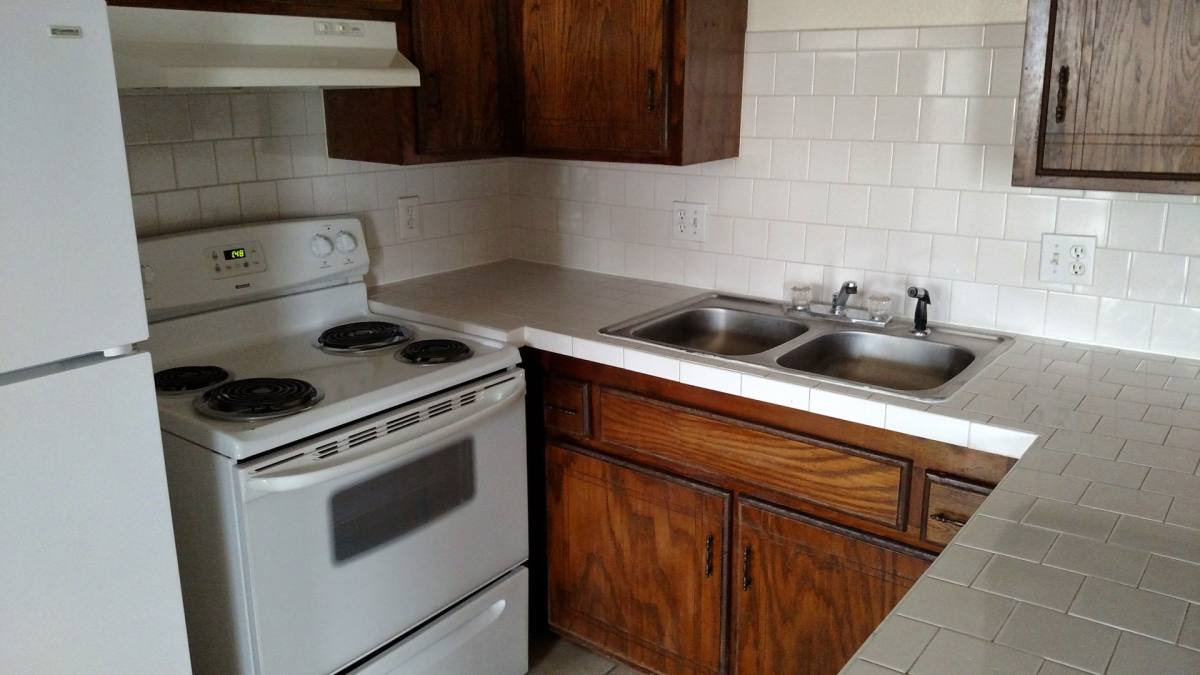 Apartment for rent at 1012-1014 N 5th, Noble, OK 73068