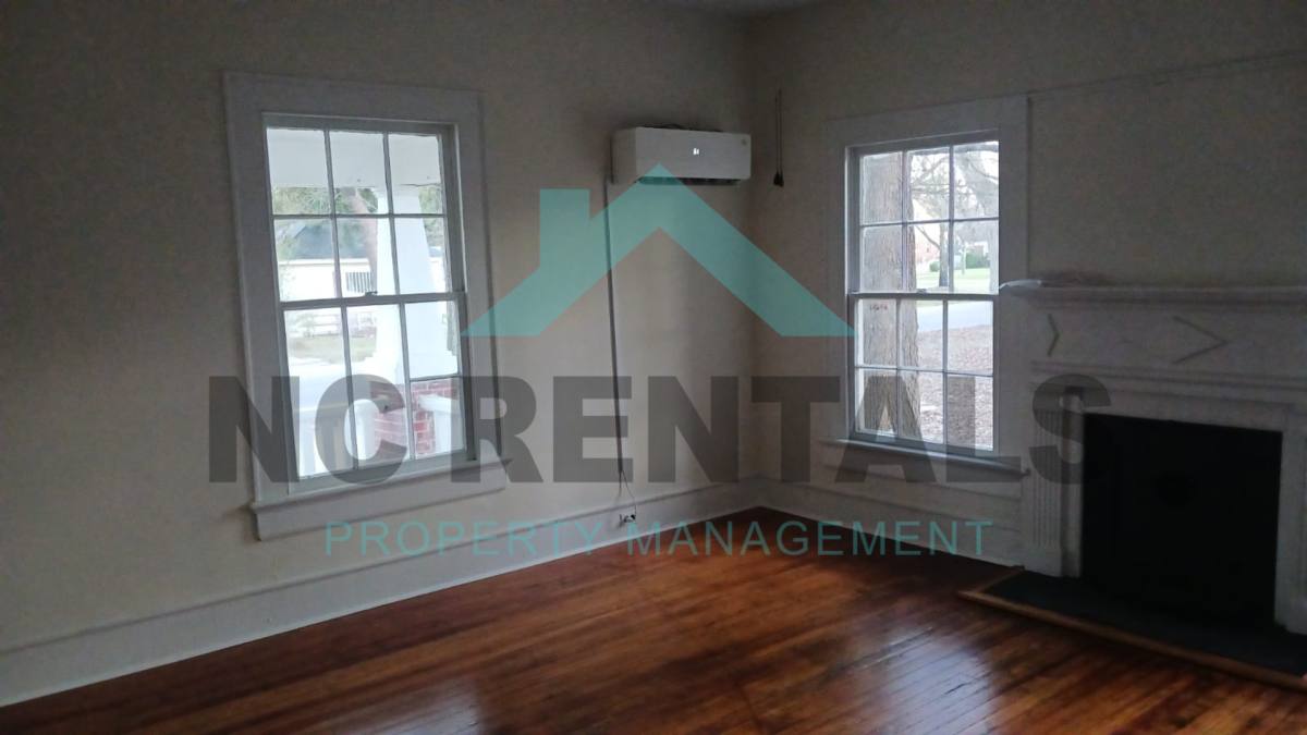 Apartment for rent at 307 N Parker St #305, Elm City, NC 27822