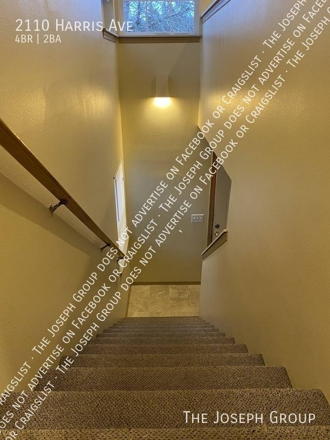 House for rent at 2110 Harris Ave, Bellingham, WA 98225