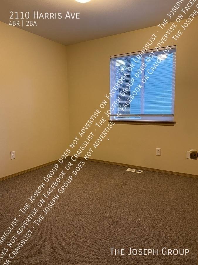 House for rent at 2110 Harris Ave, Bellingham, WA 98225