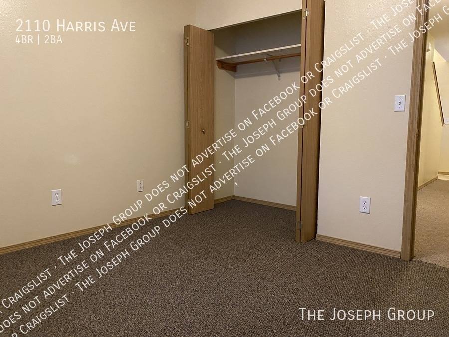 House for rent at 2110 Harris Ave, Bellingham, WA 98225