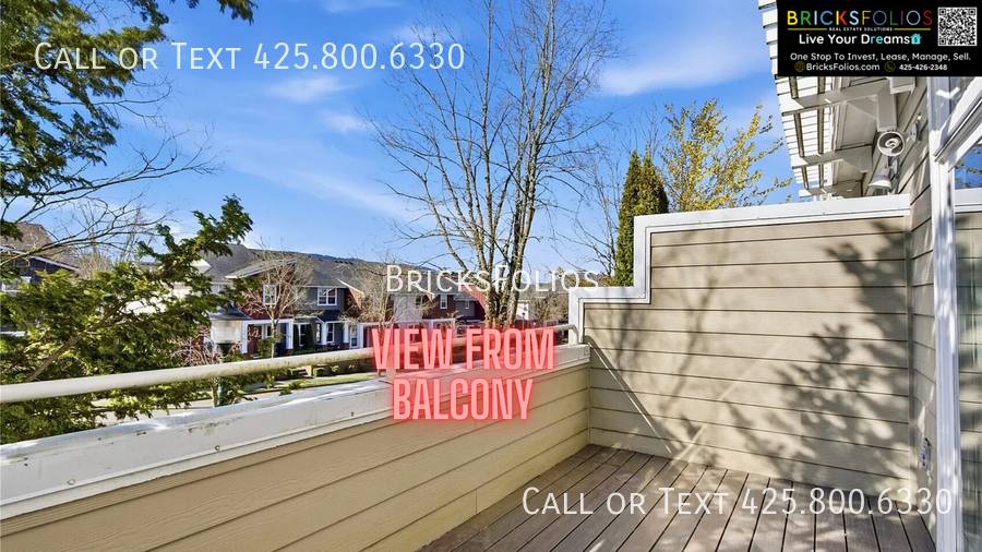 Townhouse for rent at 1439 Huckleberry Circle #A, Issaquah, WA 98029