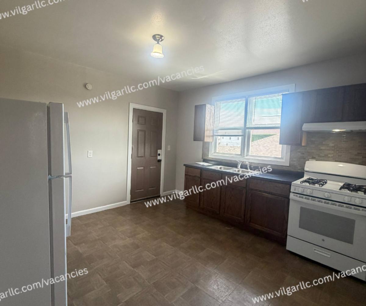 Apartment for rent at 3917 Pulaski St, East Chicago, IN 46312