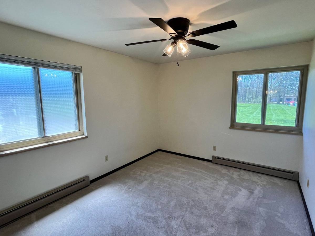 Apartment for rent at 1703 Sawyer Dr, Marshfield, WI 54449