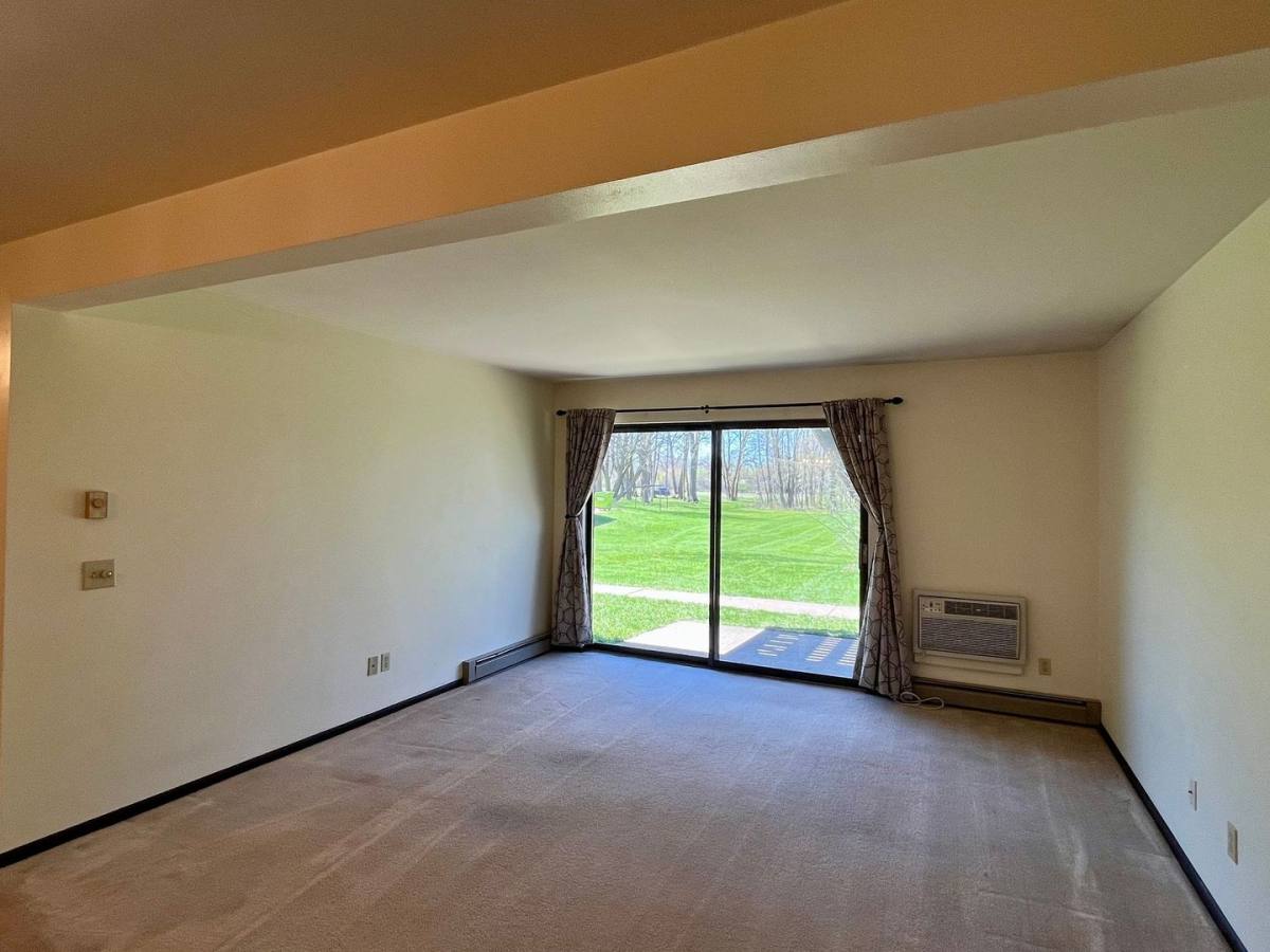 Apartment for rent at 1703 Sawyer Dr, Marshfield, WI 54449