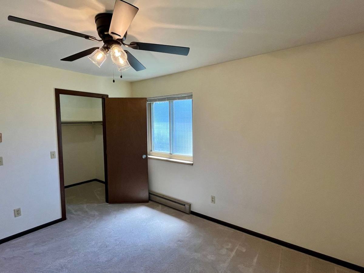 Apartment for rent at 1703 Sawyer Dr, Marshfield, WI 54449