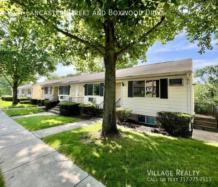 Apartment for rent at 312 E Lancaster St #D, Red Lion, PA 17356