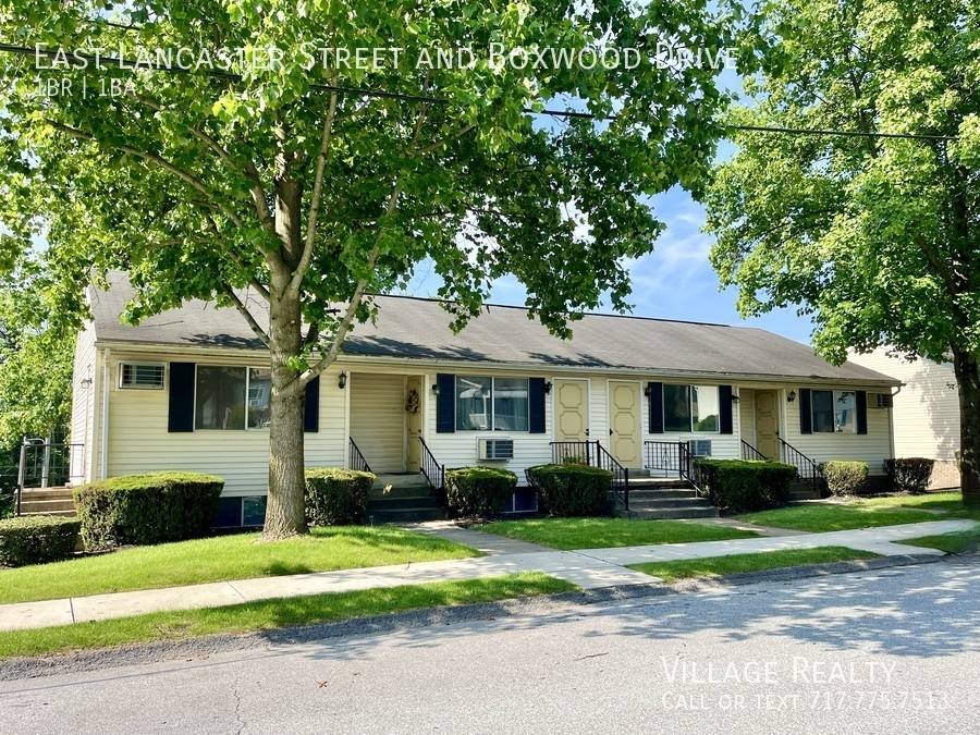 Apartment for rent at 312 E Lancaster St #D, Red Lion, PA 17356