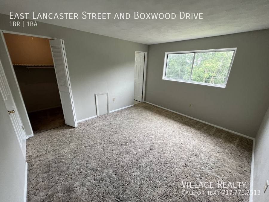 Apartment for rent at 312 E Lancaster St #D, Red Lion, PA 17356