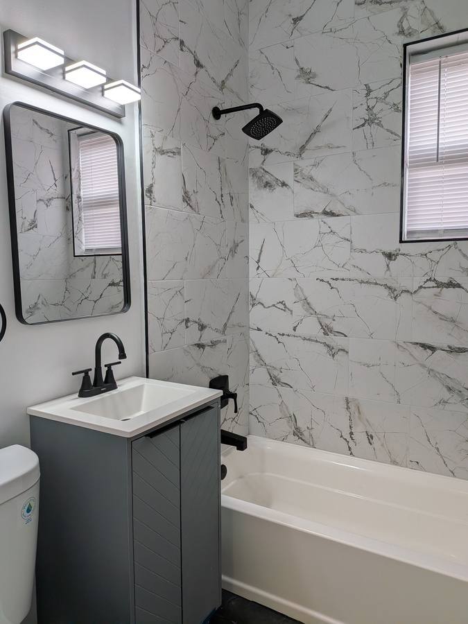Apartment for rent at 316 Eastern Parkway, Irvington, NJ 07111