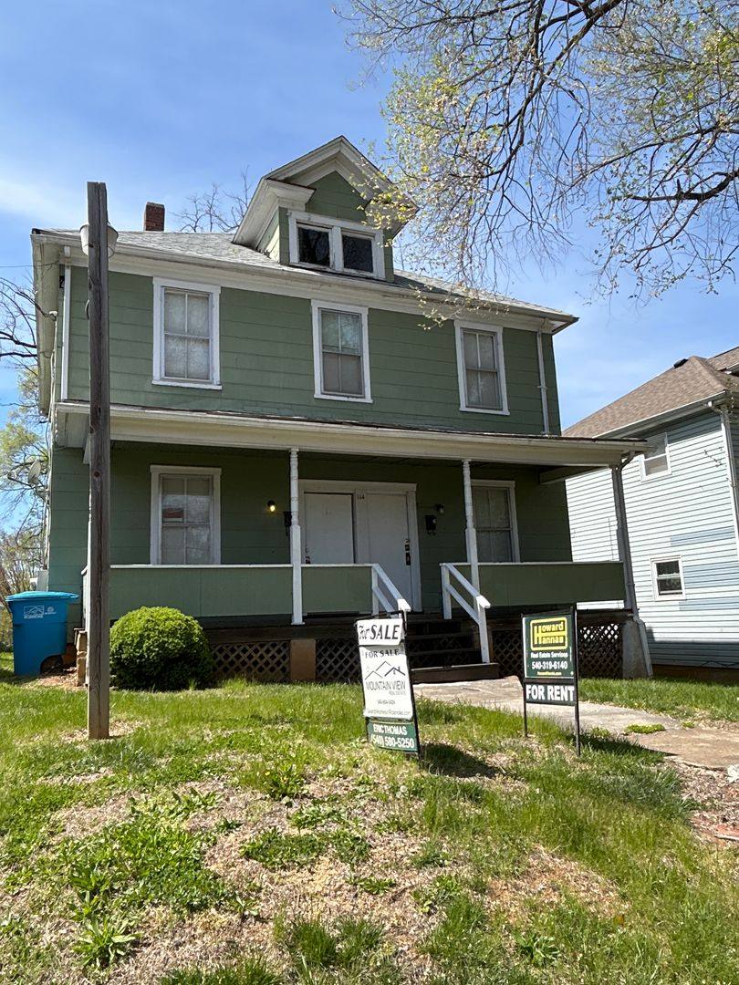 Apartment for rent at 1114 Lafayette Blvd NW, Roanoke, VA 24017