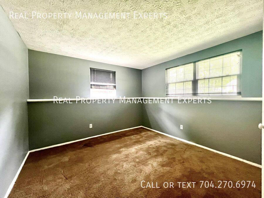 House for rent at 5120 Speyside Court, Charlotte, NC 28215