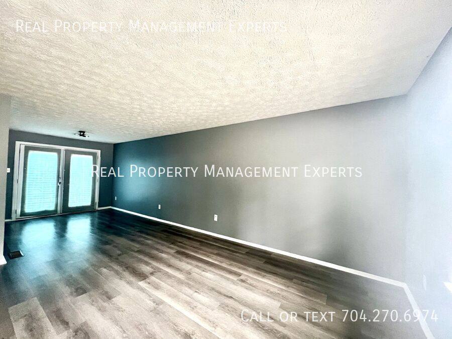 House for rent at 5120 Speyside Court, Charlotte, NC 28215