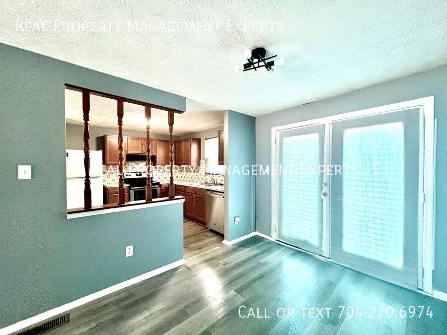 House for rent at 5120 Speyside Court, Charlotte, NC 28215