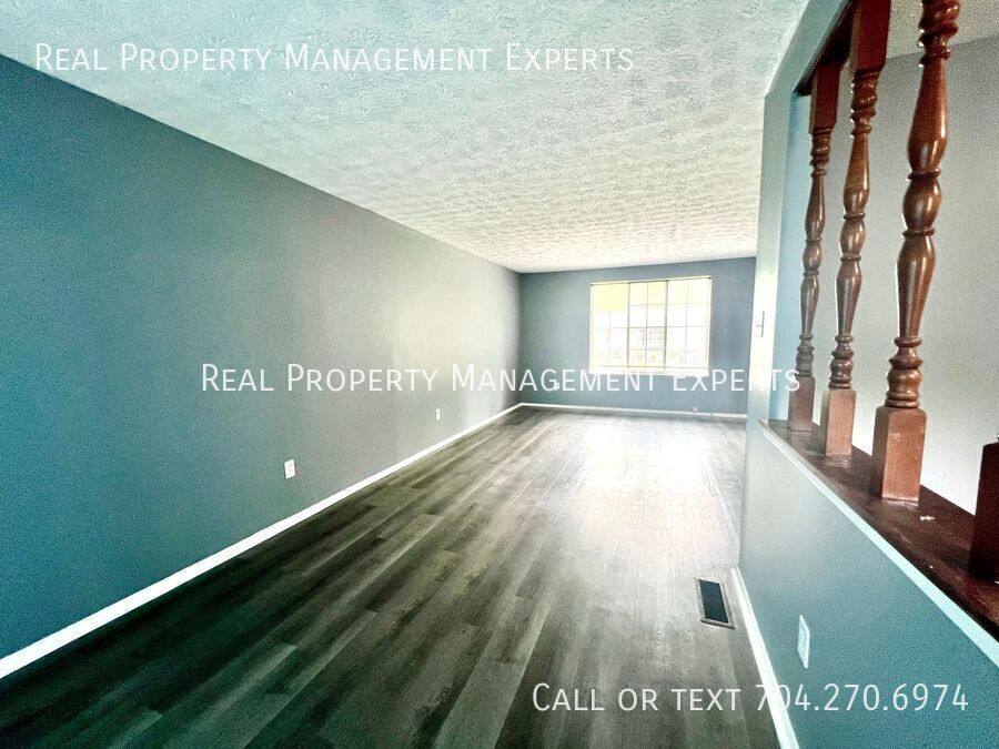 House for rent at 5120 Speyside Court, Charlotte, NC 28215