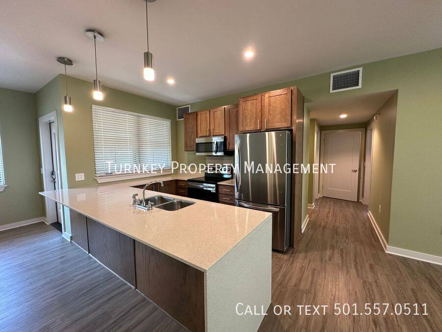 Apartment for rent at 3223 Kavanaugh Blvd #1C, Little Rock, AR 72205