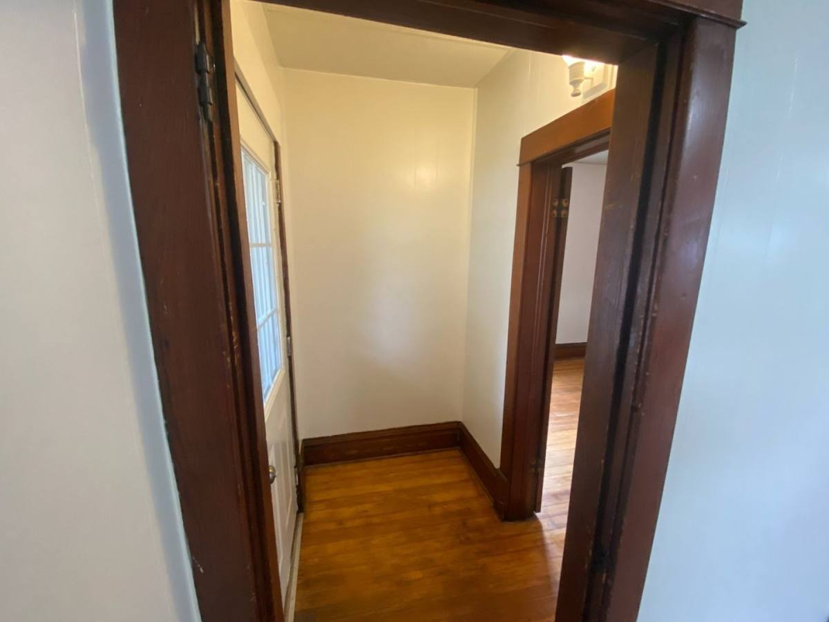 House for rent at 2014 Wall St, Sioux City, IA 51104