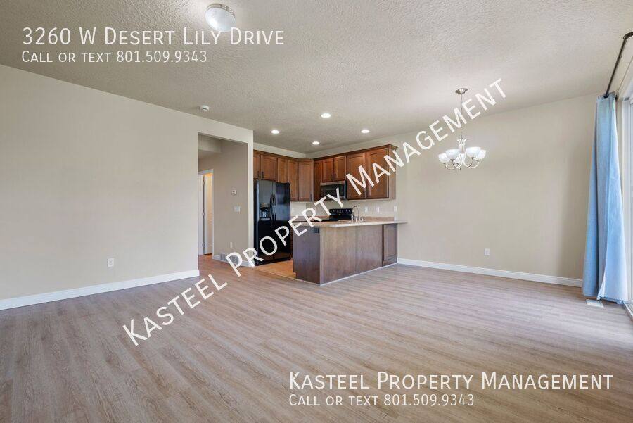 Townhouse for rent at 3260 W Desert Lily Dr, Lehi, UT 84043