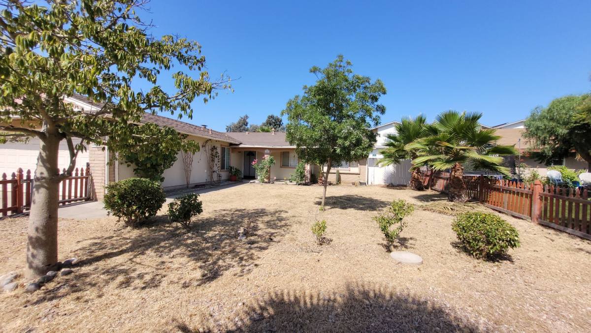 House for rent at 1253 Joshua St, Escondido, CA 92026