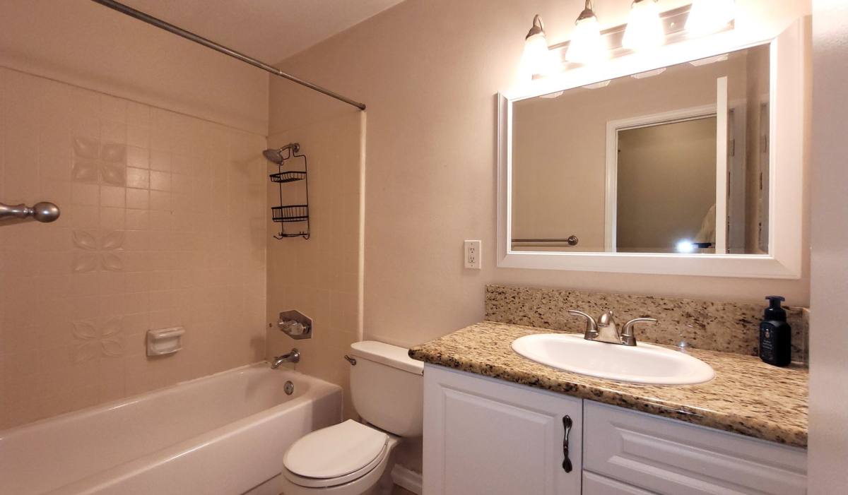 House for rent at 1253 Joshua St, Escondido, CA 92026