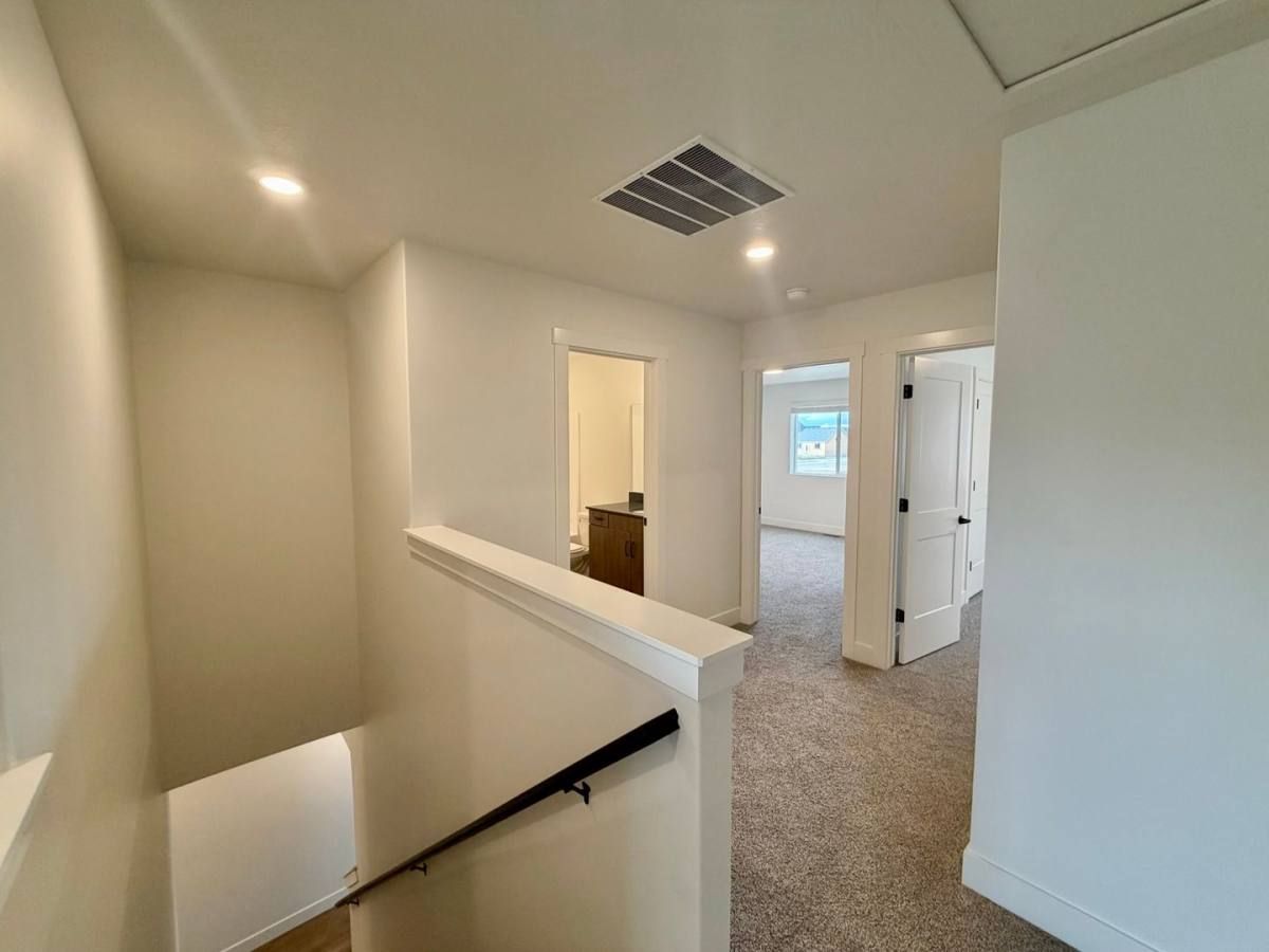 Townhouse for rent at 2719 W 2775 N, Ogden, UT 84404