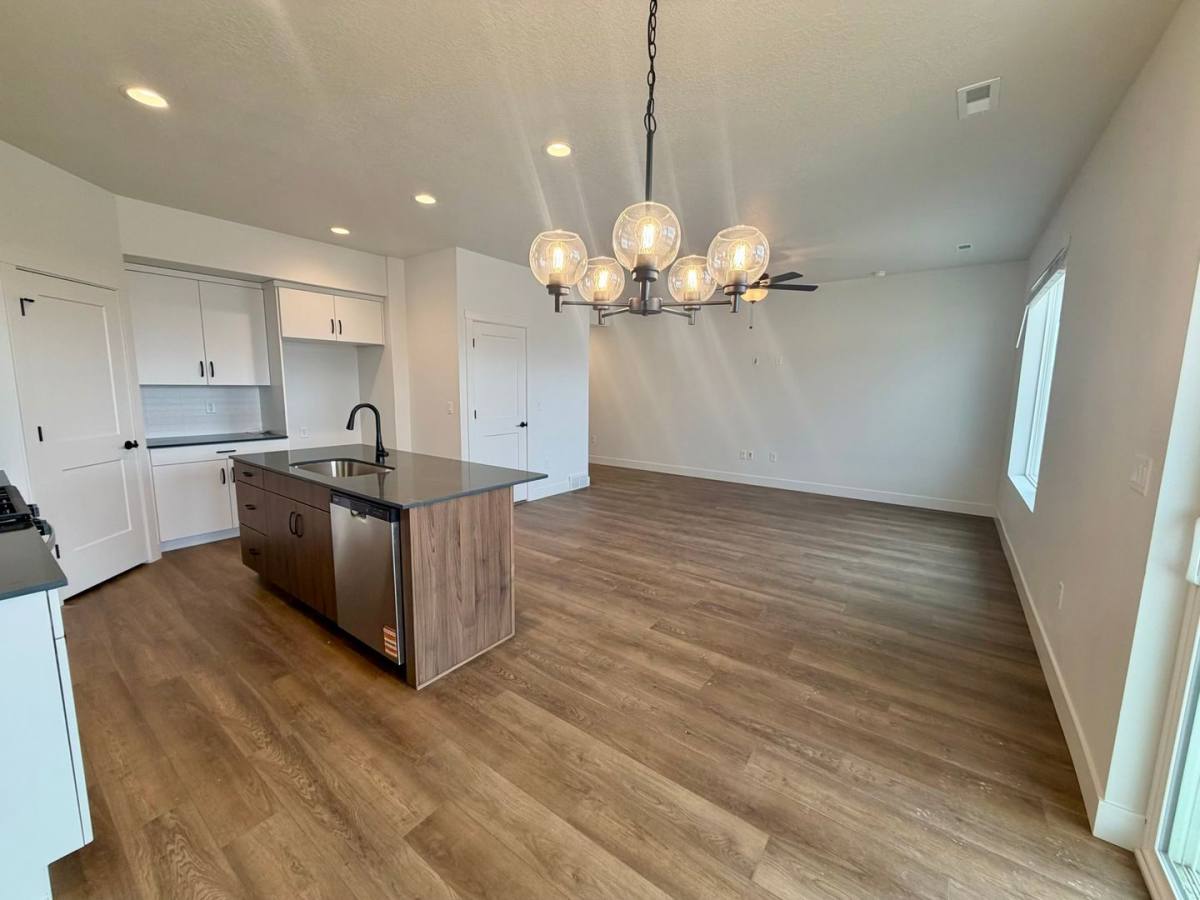 Townhouse for rent at 2719 W 2775 N, Ogden, UT 84404