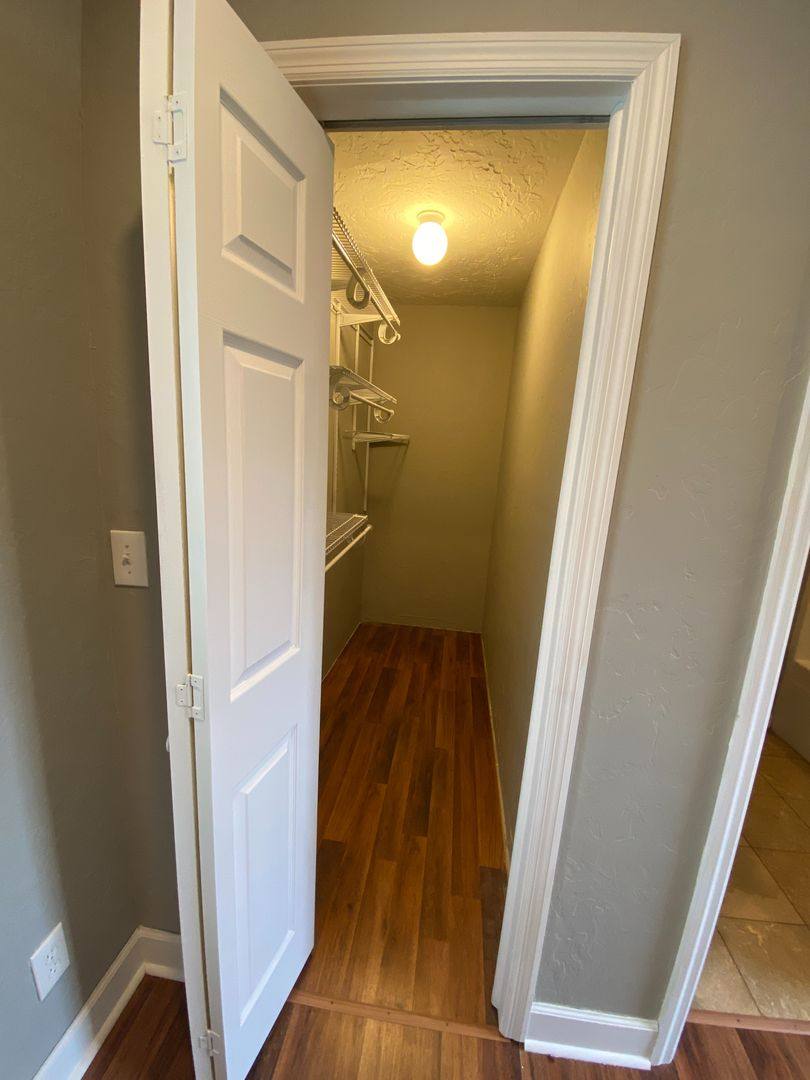 House for rent at 704 E Francis St, Jacksonville, AL 36265